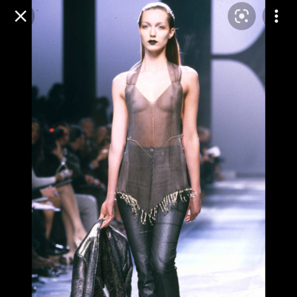 Gianfranco Ferre F/W 1998 Chainmail halter Paco rabanne esque